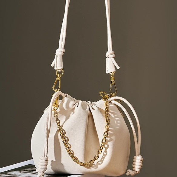 Chic Cloud Bag in Genuine Leather with Detachable Chain