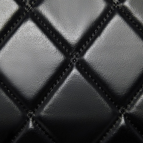 Chic Genuine Leather Chain Shoulder Crossbody Bag for Effortless Elegance