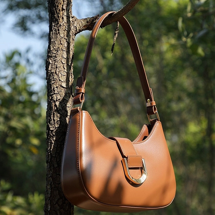 Soft Top-Grain Leather Minimalist Baguette Shoulder Bag