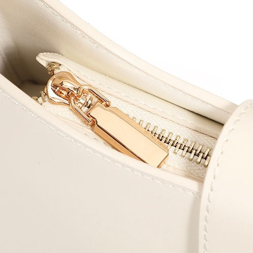 Soft Top-Grain Leather Minimalist Baguette Shoulder Bag