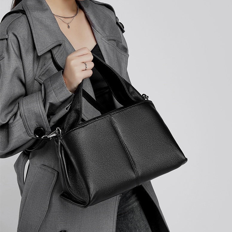 Vintage Elegance: Women's Genuine Leather Top-Grain Shoulder Bag