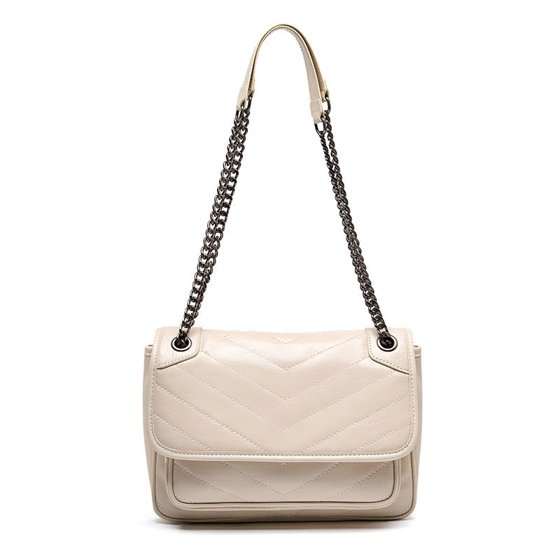 Chic Genuine Leather Chain Detail Large Capacity Messenger Bag