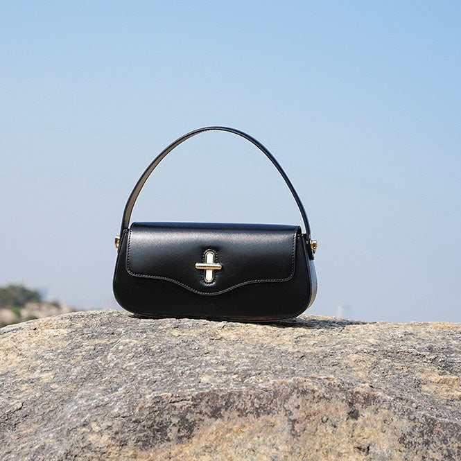 Signature Leather Baguette Bag for the Modern Woman
