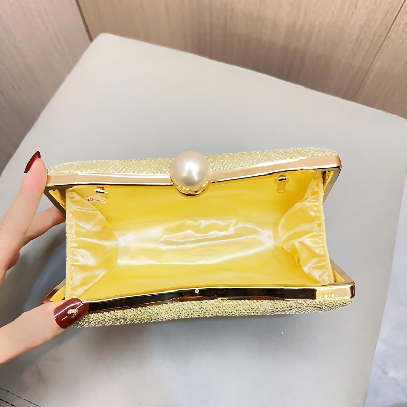 Velanci Serena Diamond Clutch: Elegance Redefined
