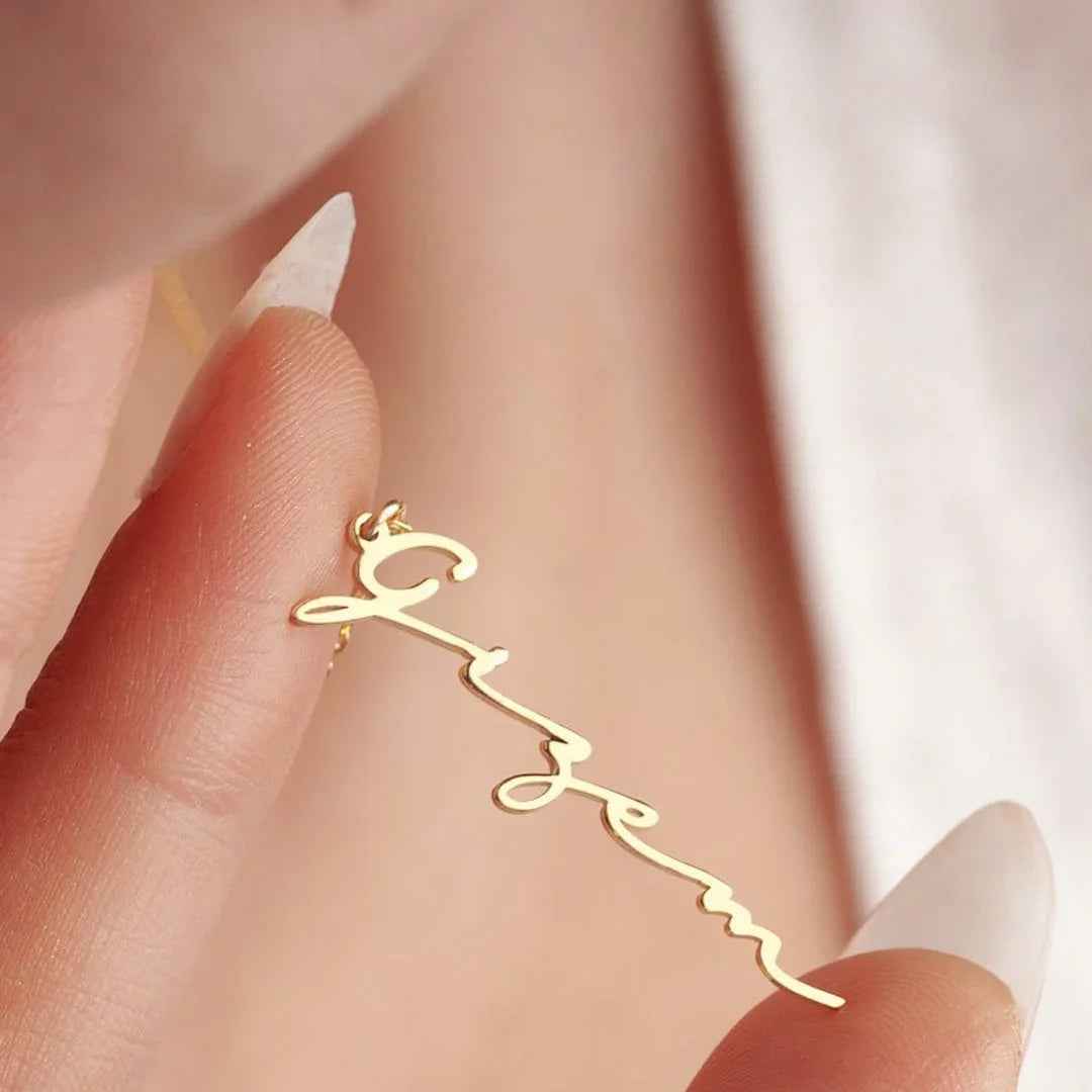 Rinascita Necklace Giulia - Custom Script Name Pendant, Stainless Steel, Adjustable Chain Rebooters