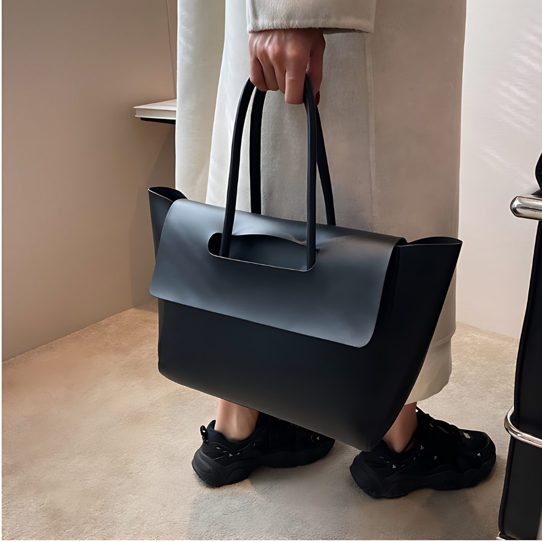 Velanci Stella Leather Handbag: Timeless Elegance Reimagined