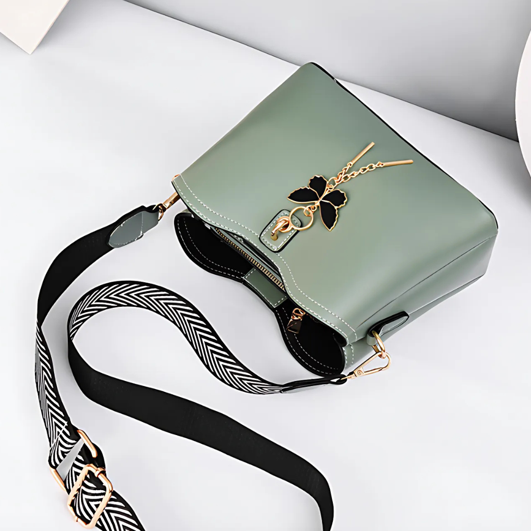 Velanci Noemi Handbag: Timeless Elegance Redefined