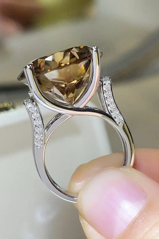 Ring Giulia - 20-Carat Moissanite Sterling Silver Sparkle Women's Ring Velanci