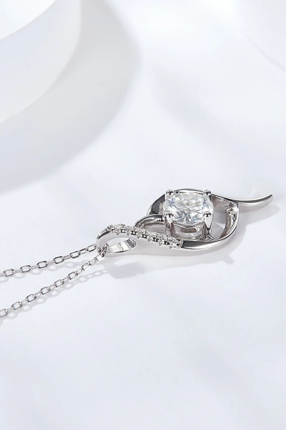 Platinum-Plated 1 Carat Moissanite Necklace - Subtle Shine Velanci