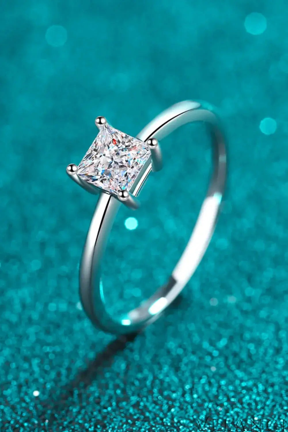 Sterling Silver Moissanite Ring Giulia - Minimalist Glow Women's Ring Velanci