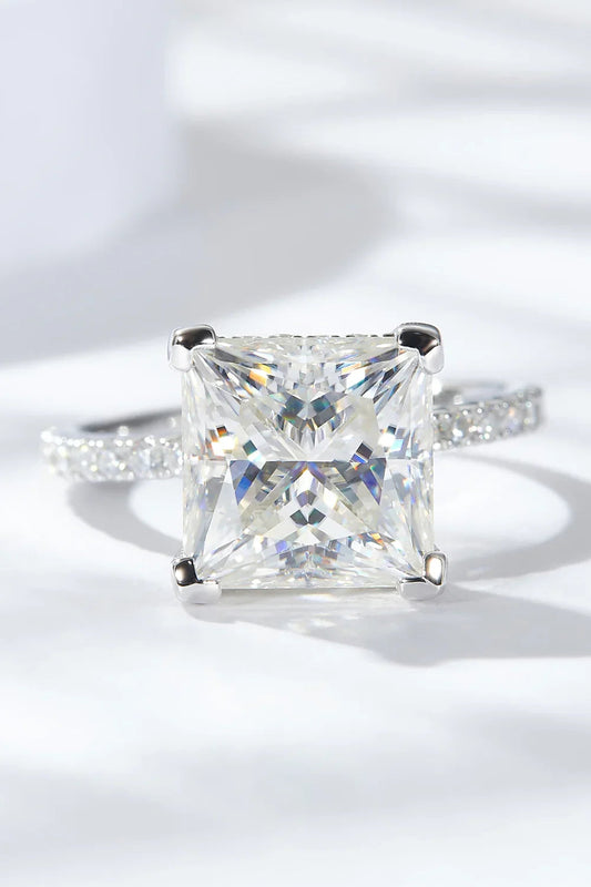 Moissanite Ring Giulia - 5.52 Carat Square Cut Sparkle Women's Ring Velanci