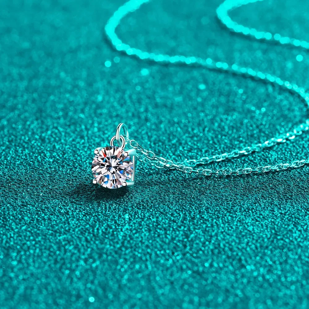 1 Carat Moissanite Sterling Silver Necklace - Minimalist Velanci