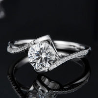Ring Alessia - 1 Carat Moissanite Sterling Silver Twist Women's Ring Velanci