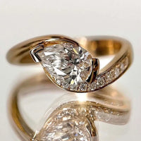 Ring Giulia - 1.5 Carat Moissanite, Curved Pavé Band Women's Ring Velanci