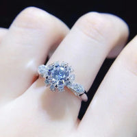 Moissanite Ring Allegra - 1 Carat 925 Sterling Silver Women's Ring Velanci