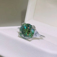 Moissanite Ring 5 Carat Luna - Brilliant Green Sparkle Women's Ring Velanci