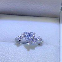 Ring Giulietta - 1 Carat Moissanite, Sterling Silver Sparkle Women's Ring Velanci