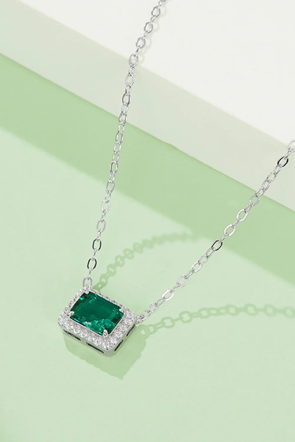 Lab-Grown Emerald Rectangle Pendant Necklace - Halo Zircons Velanci