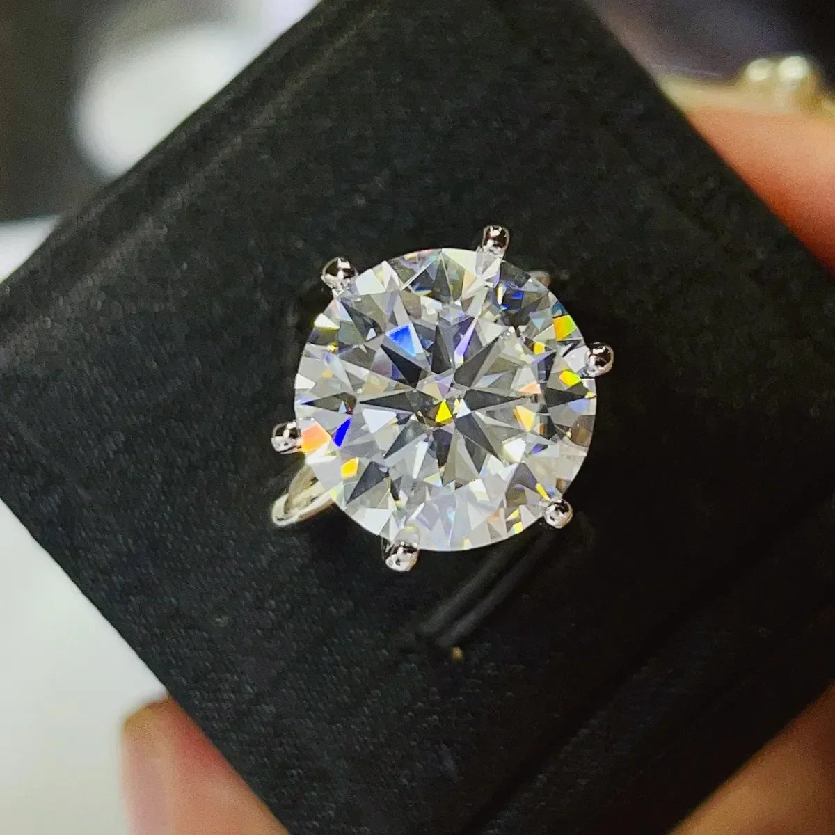 Ring Lia - 10ct Moissanite, Platinum-Plated Sterling Silver Women's Ring Velanci