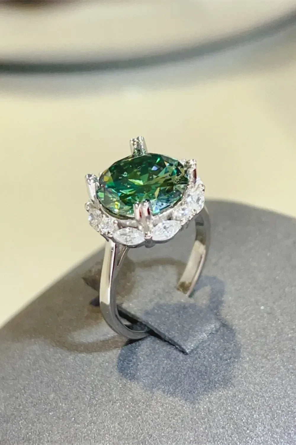 Ring Giovanna - 5 Carat Moissanite Sterling Silver Women's Ring Velanci