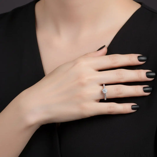 Minimalist Moissanite Snowflake Ring Luna - Rhodium Plated Velanci