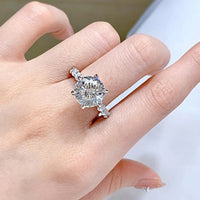 Minimalist Ring Isabella - 5ct Moissanite Halo Sparkle Women's Ring Velanci