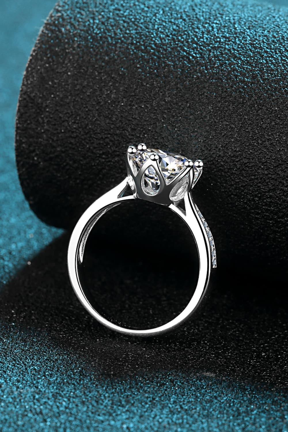 Ring Giulia - 3 Carat Moissanite Rhodium-Plated Shine Women's Ring Velanci