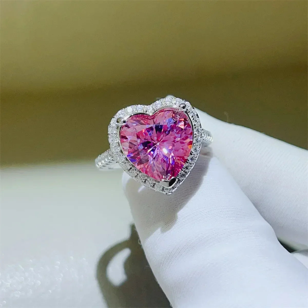 Ring Alessia - 5ct Moissanite Heart Halo Silver Plated Women's Ring Velanci