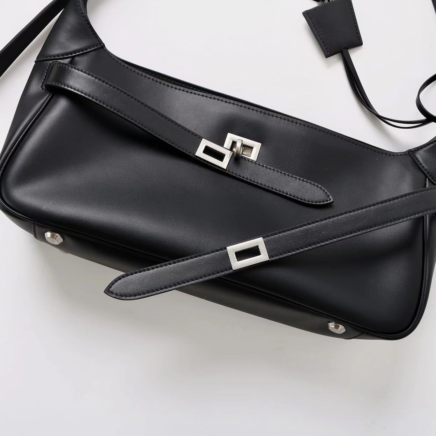 Elegant Waxed Calfskin Vintage Crossbody Baguette Bag