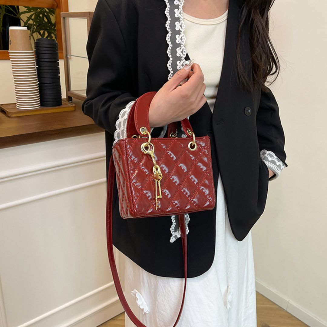 Velanci de Reine Leather Handbag - A Statement of Regal Elegance