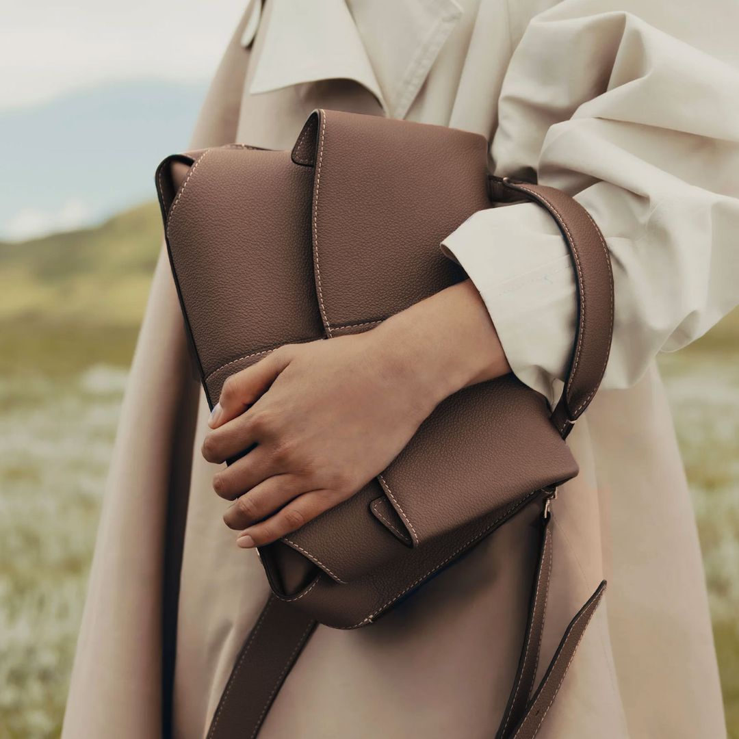 Sovereign Aura Leather Handbag by Velanci