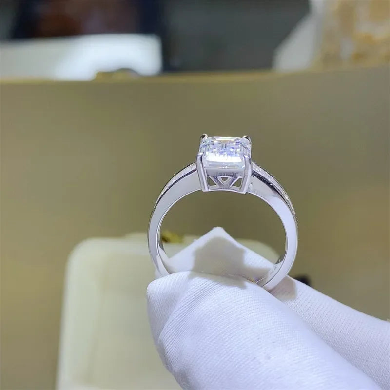 Moissanite Ring Giovanna - 3ct Sterling Silver Shine Women's Ring Velanci