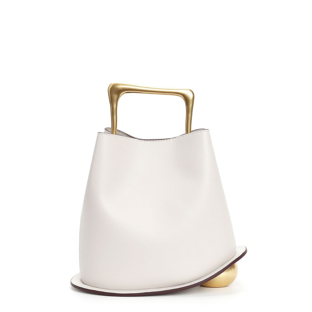 Fleur de Minuit Leather Handbag: Midnight Elegance Unveiled