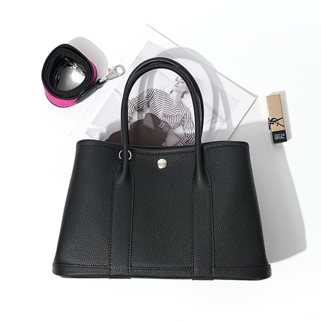 Royaume Secret Handbag: Elegance Redefined