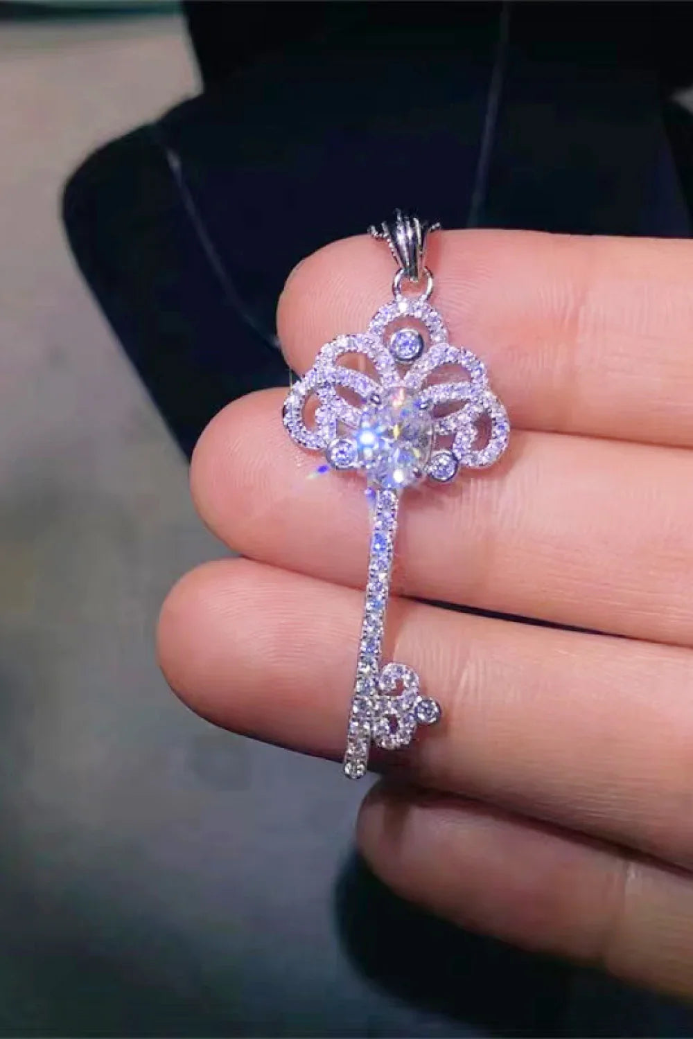 Moissanite Key Pendant Necklace - 1 Carat Platinum-Plated Velanci