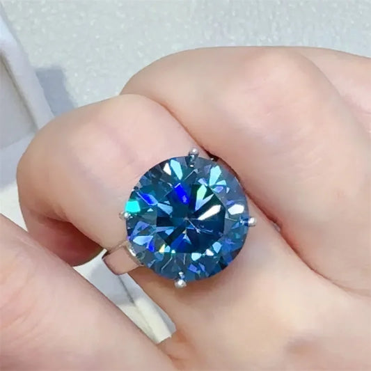 Ring Alessia - 10ct Silver Moissanite Coastal Shine Women's Ring Velanci