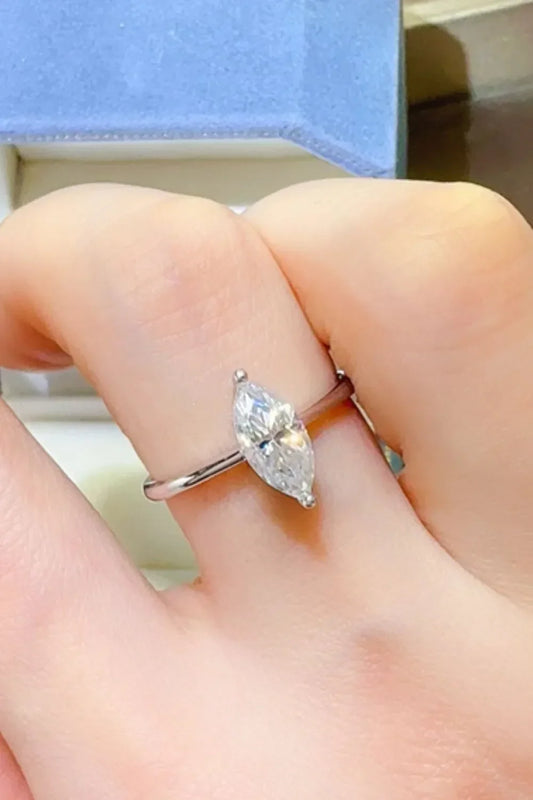 Moissanite Ring Isabella - 2 Carat Marquise Brilliance Women's Ring Velanci