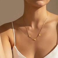 18K Gold Custom Necklace Heart Charm – Cuori Incisi Name Pendant Velanci