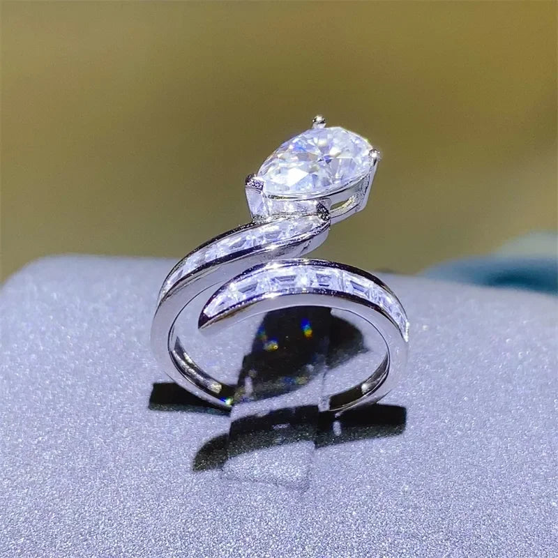 Ring Alessia - 3 Carat Moissanite Zircon Silver Bypass Women's Ring Velanci