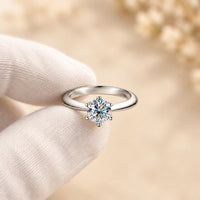 1 Carat Moissanite Ring Bianca - Sleek Minimalist Sparkle Women's Ring Velanci