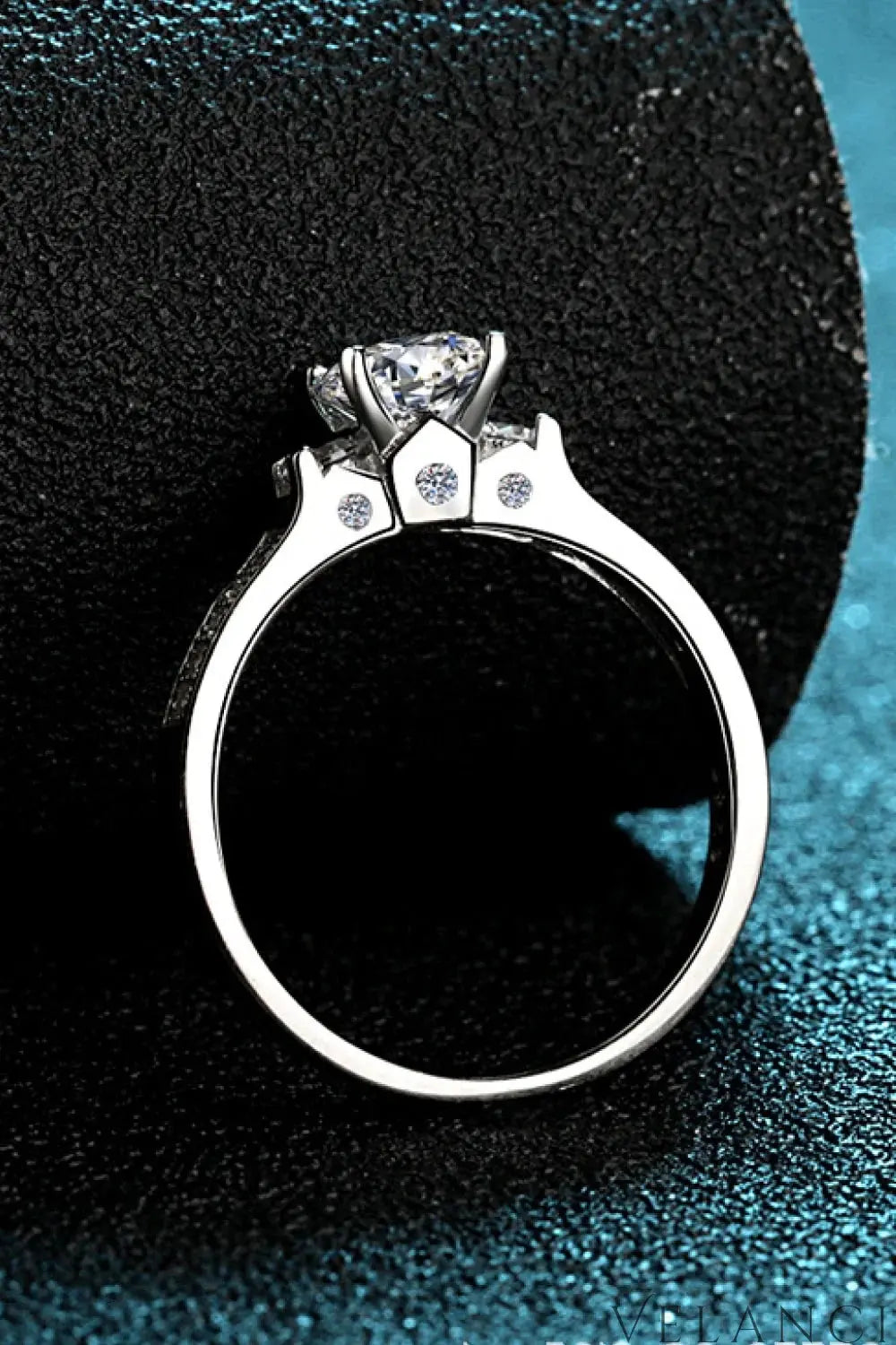 Moissanite Ring Luna - 0.8ct Centerpiece, Classic Shine Women's Ring Velanci