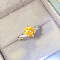 Elegant 2 Carat Moissanite Ring Giulia - Classic Glow Women's Ring Velanci