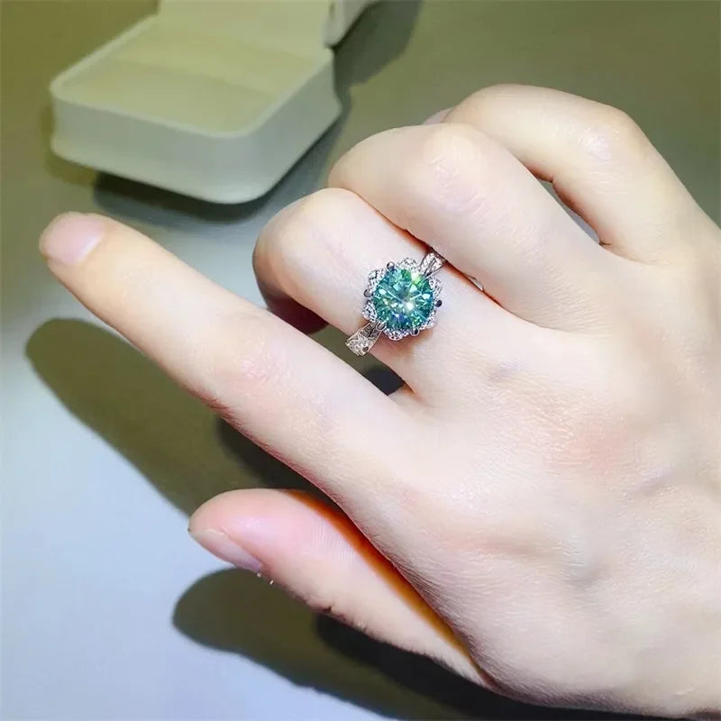 Ring Giovanna - 2 Carat Moissanite Sterling Silver Shine Women's Ring Velanci