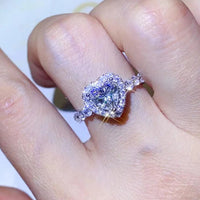 Platinum-Plated Moissanite Heart Ring Giulia - 1Ct Halo Women's Ring Velanci