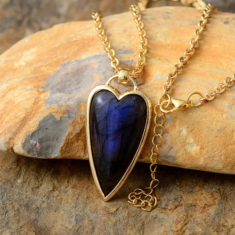 Labradorite Heart Necklace - 18K Gold-Plated Copper Velanci
