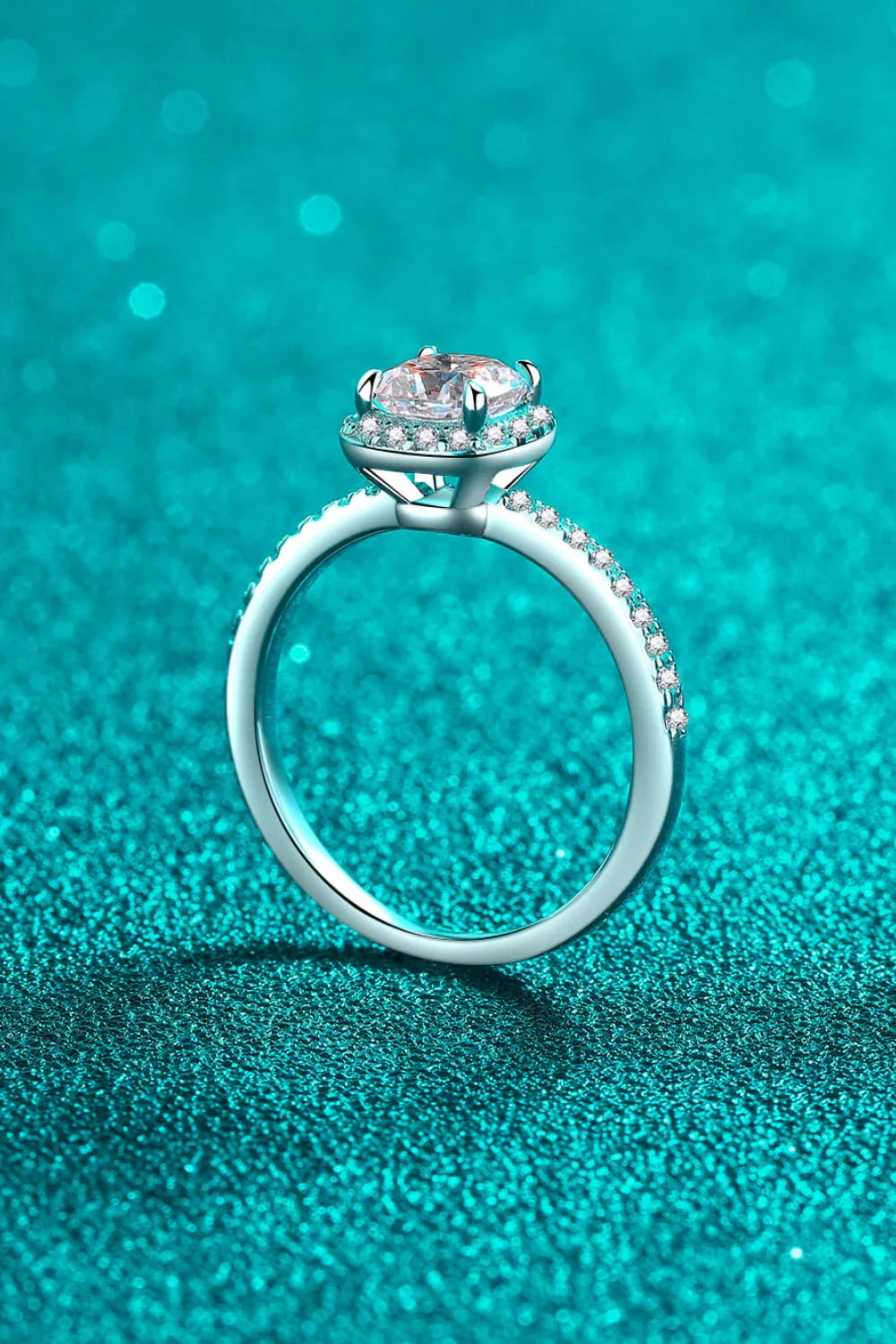 Minimalist Ring Giovanna - 1 Carat Moissanite Halo Silver Women's Ring Velanci