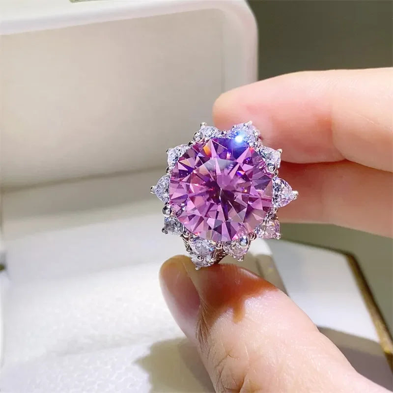 Ring Chiara - 10-Carat Pink Moissanite Halo Silver Women's Ring Velanci
