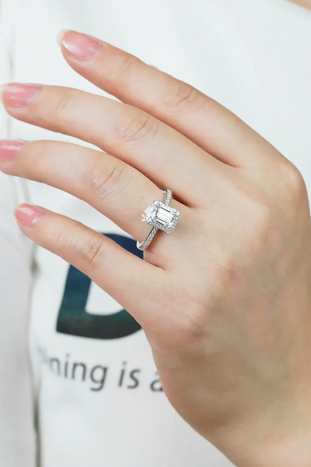Ring Amelia - Emerald-Cut Moissanite Halo, Sterling Silver Women's Ring Velanci