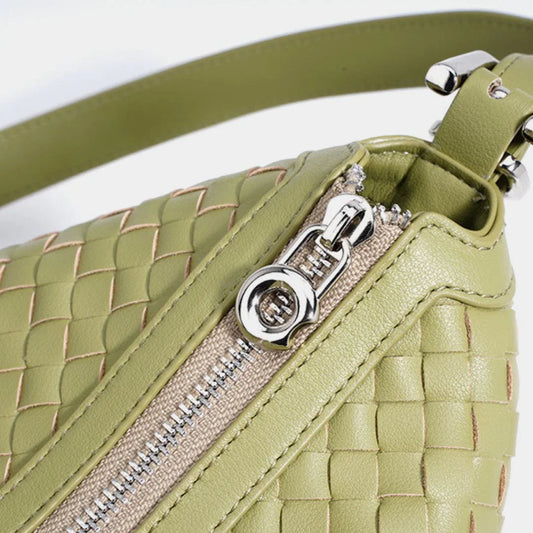 Lusso Luminous Crest Handbag: Elegance Redefined Velanci