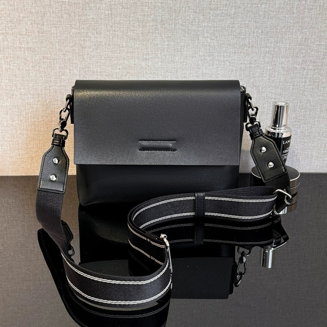 Velanci Vienna Bloom Handbag: A Fusion of Elegance and Artistry